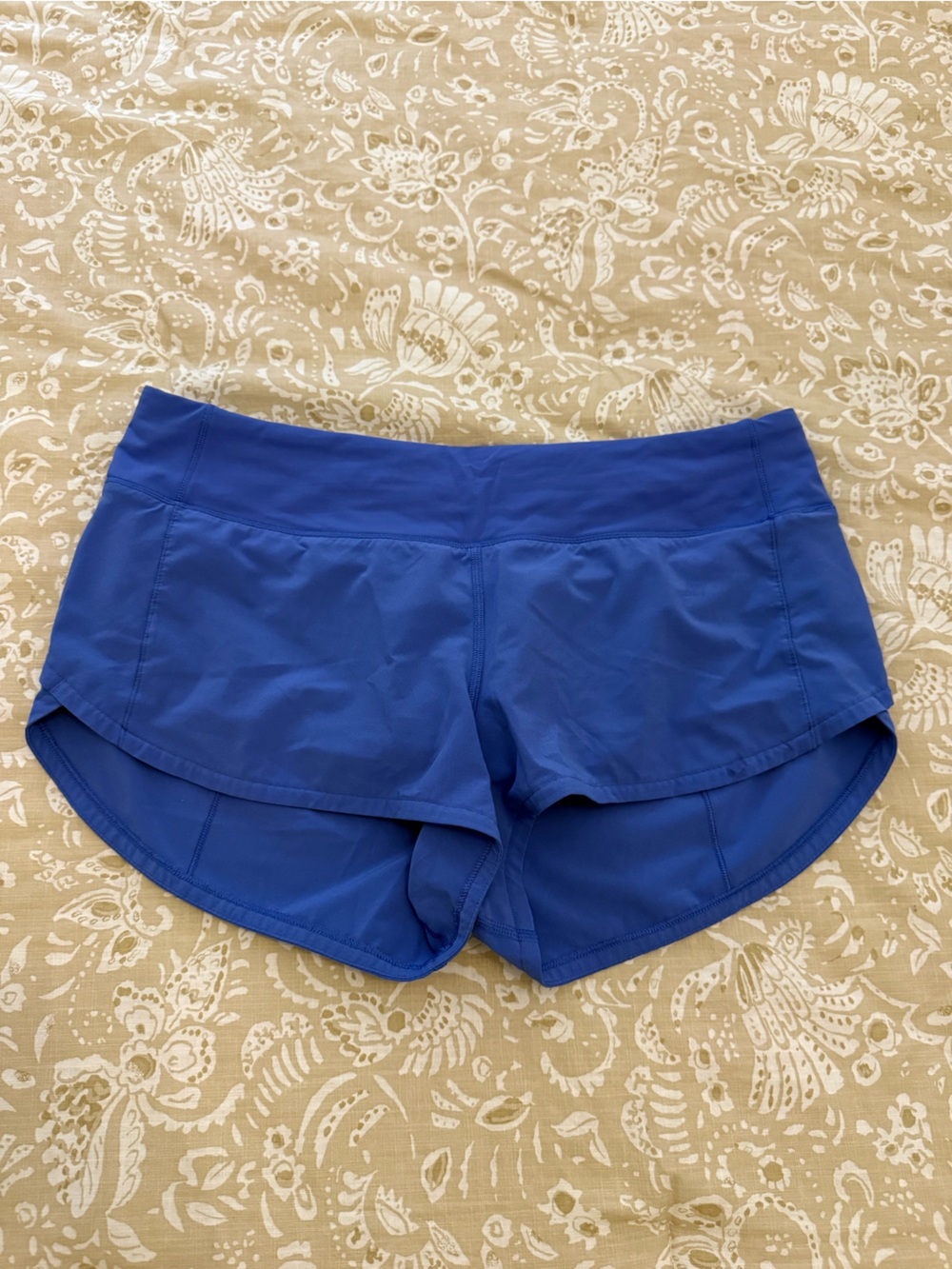 lululemon athletica cobalt blue running shorts with inner liner